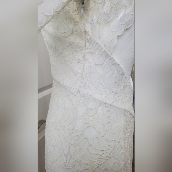 NEW Lulu's Lace Wedding Dress - Picture 8 of 16